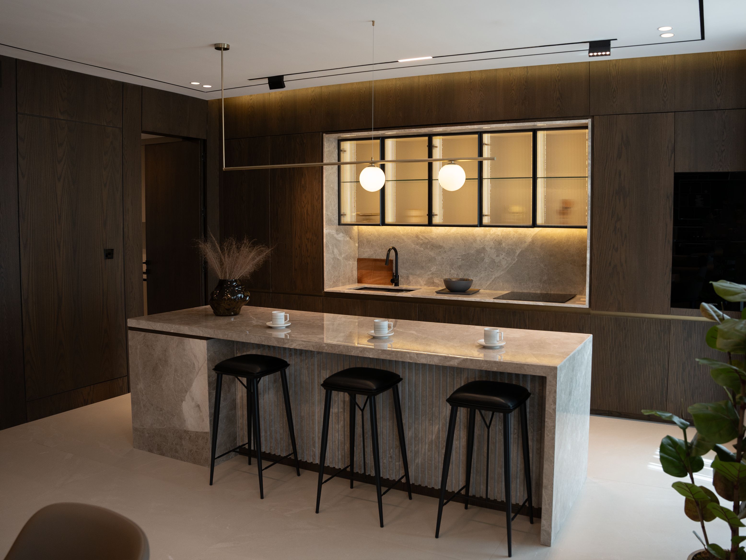Bien choisir son luminaire selon la hauteur de votre plafond
